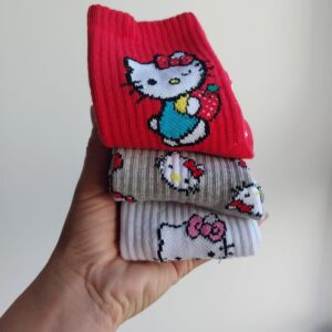 Medias de Kitty  3/4 cada una